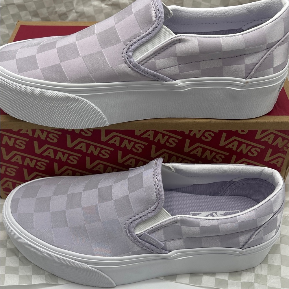 Vans Platform Sneakers Classic Slip-On Stackform
Satin Checkerboard Lilac - Picture 2 of 16